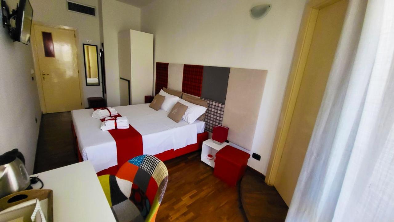 Attico Barocco Bed and Breakfast Lecce Eksteriør billede